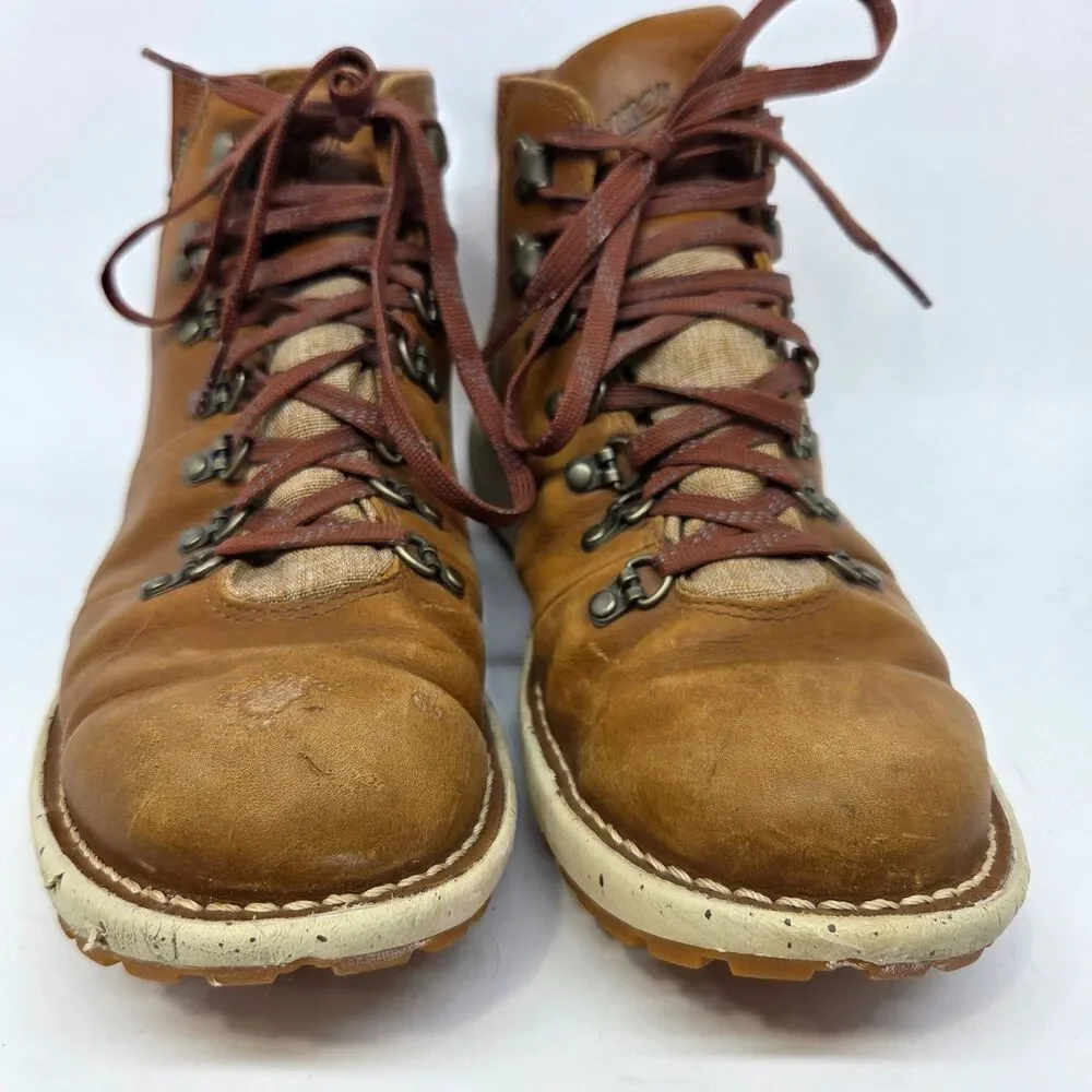 Danner Boots 32387 VERTIGO GOLD RUSH 917 Mens Brown Gortex Vibram Boots US 8.5 D